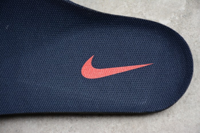 Nike mens Air Max 97 SE "Pull Tab" AQ4126-400